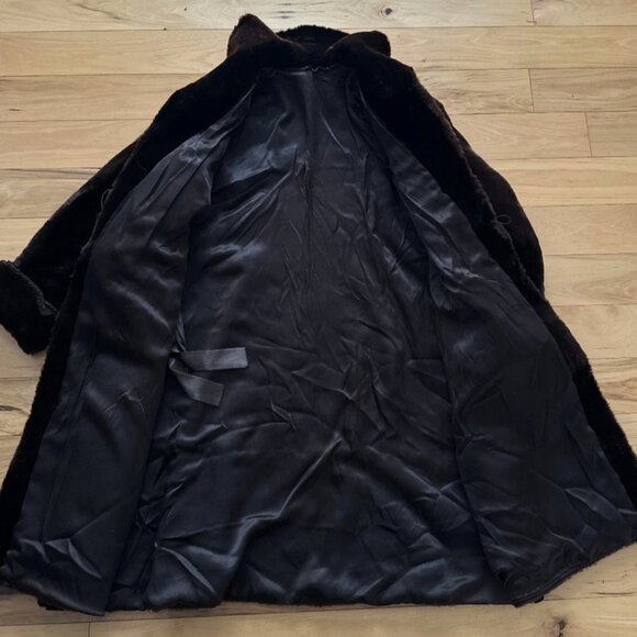 Vintage Genuine Fur Coat Long Mink Winter Soft Luxury Pockets Buttons Red Brown - Picture 6 of 13